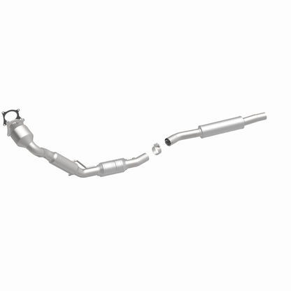 MagnaFlow Direct Fit Catalytic Converter 09-12 Audi A3 Quattro 2.0L