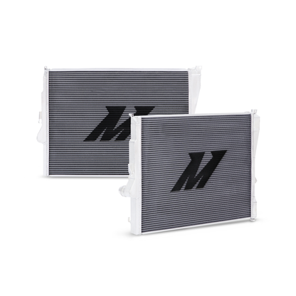 Mishimoto 99-06 BMW 323i/323i/328i/330i Performance Radiador de alumínio