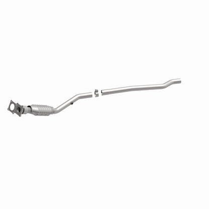 MagnaFlow Direct Fit Catalytic Converter 96-98 Caravan-Voyager 3.3L/