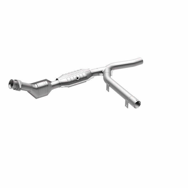 MagnaFlow Direct Fit Catalytic Converter 01-04 Ford F-150 4.2L 2wd