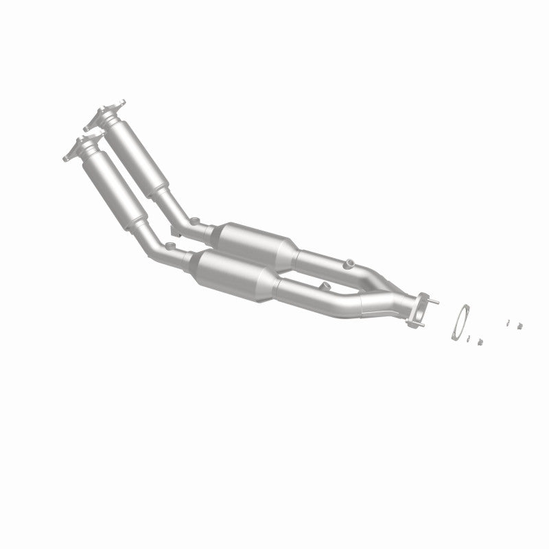 MagnaFlow Direct Fit Catalytic Converter 99-01 Volvo S80 2.8L