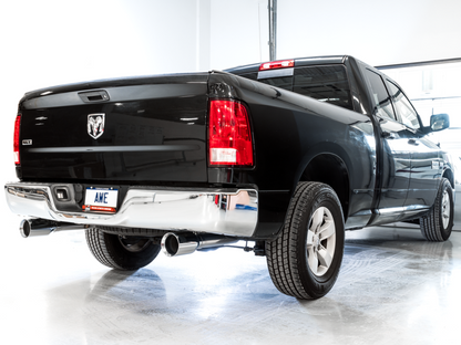 AWE Tuning 09-18 RAM 1500 5.7L (con recortes) 0FG Escape Cat-Back de salida trasera doble - Puntas plateadas cromadas