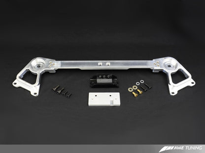 Estabilizador AWE Tuning Drivetrain c/Poly Mount para Transmissão Manual