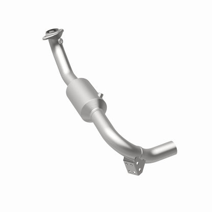 MagnaFlow Direct Fit Catalytic Converter 05-06 Lincoln Navigator 5.4L