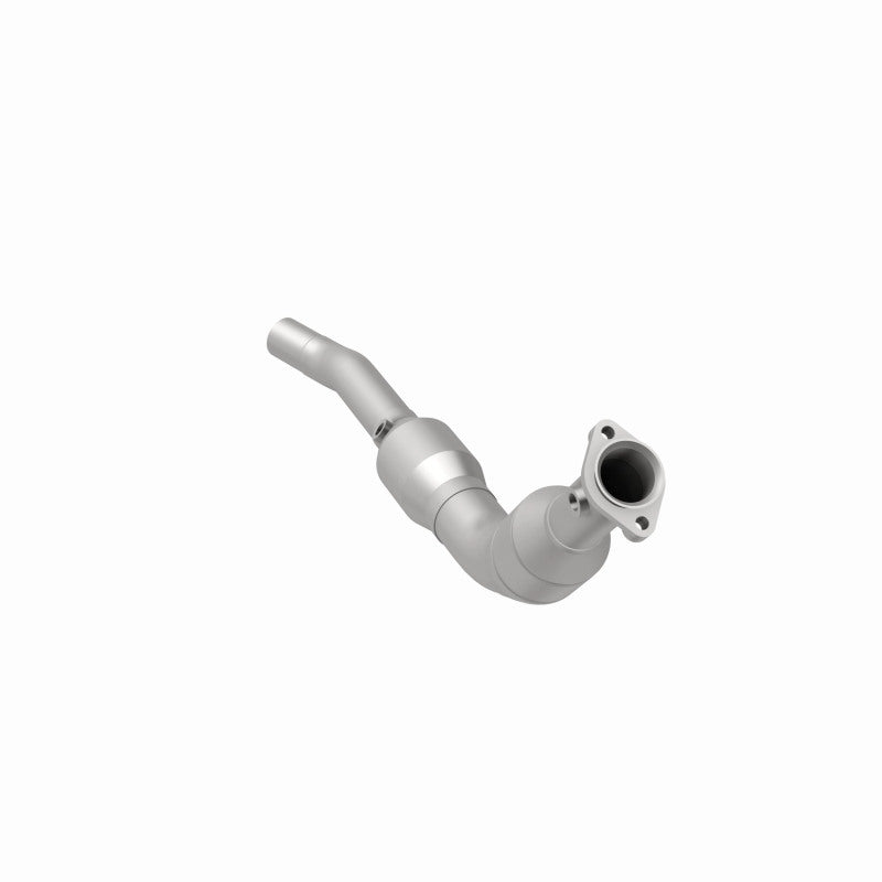 MagnaFlow Direct Fit Catalytic Converter 05-08 LR3/RR Sport Driver Side