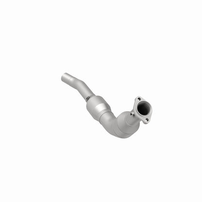 MagnaFlow Direct Fit Catalytic Converter 05-08 LR3/RR Sport Driver Side