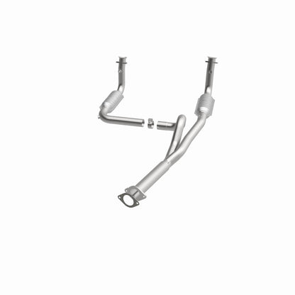 MagnaFlow Direct Fit Catalytic Converter 00 Chevy Express 1500 5.7L