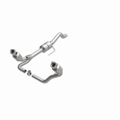 MagnaFlow Direct Fit Catalytic Converter 00-03 Durango 4WD 4.7L