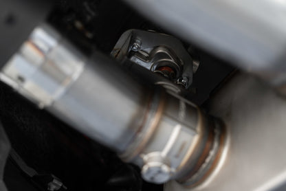 MBRP 18-20 Ford Mustang GT 5.0 com escape ativo Quad Tip Cat Back Split traseiro T304 com pontas carb Fib