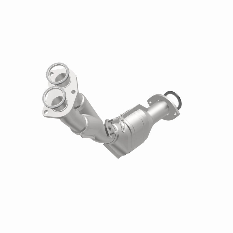MagnaFlow Direct Fit Catalytic Converter 01-04 Toyota Tacoma 2.7L
