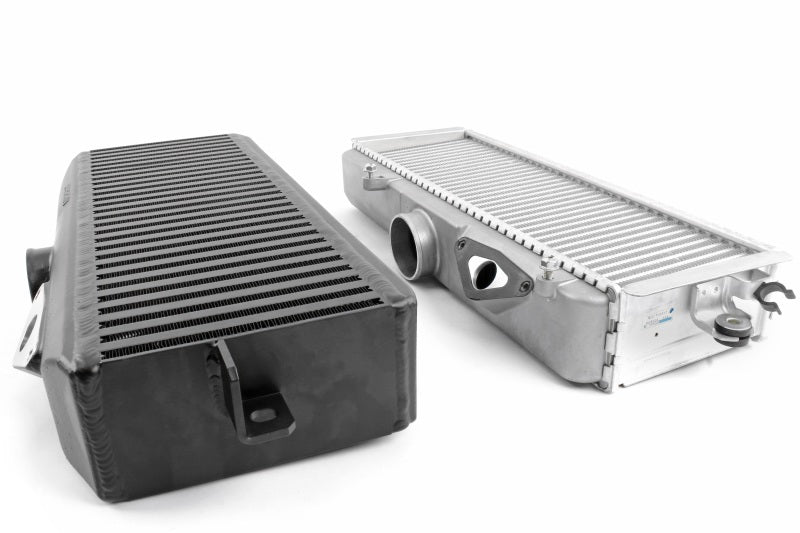 Perrin 08-20 Subaru STI Intercooler de montaje superior (TMIC) - Plata