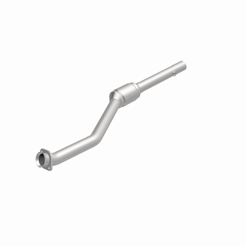 MagnaFlow Direct Fit Catalytic Converter 99-00 BMW 540i 4.4L DS Rear