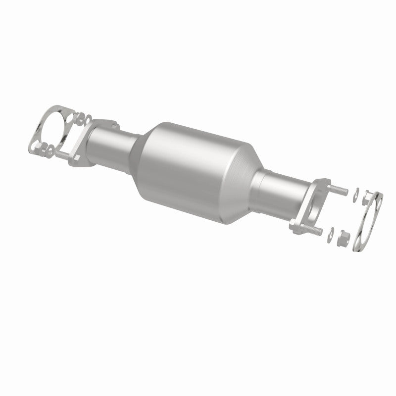 MagnaFlow Direct Fit Catalytic Converter 03-06 Kia Sorento 3.5L rear