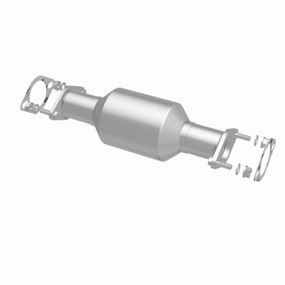 MagnaFlow Direct Fit Catalytic Converter 03-06 Kia Sorento 3.5L rear