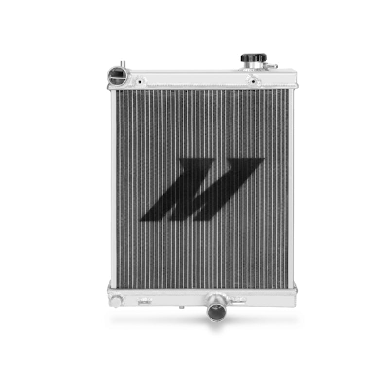 Mishimoto 03-07 Mitsubishi Lancer Evo 7/8/9 Radiador de aluminio de rendimiento de tamaño medio