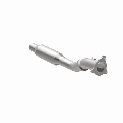 MagnaFlow Direct Fit Catalytic Converter OEM 2004-2006 Chrysler Pacifica Underbody