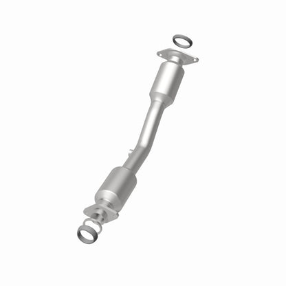 MagnaFlow Direct Fit Catalytic Converter 2009-2013 Cube 1.8 L Underbody
