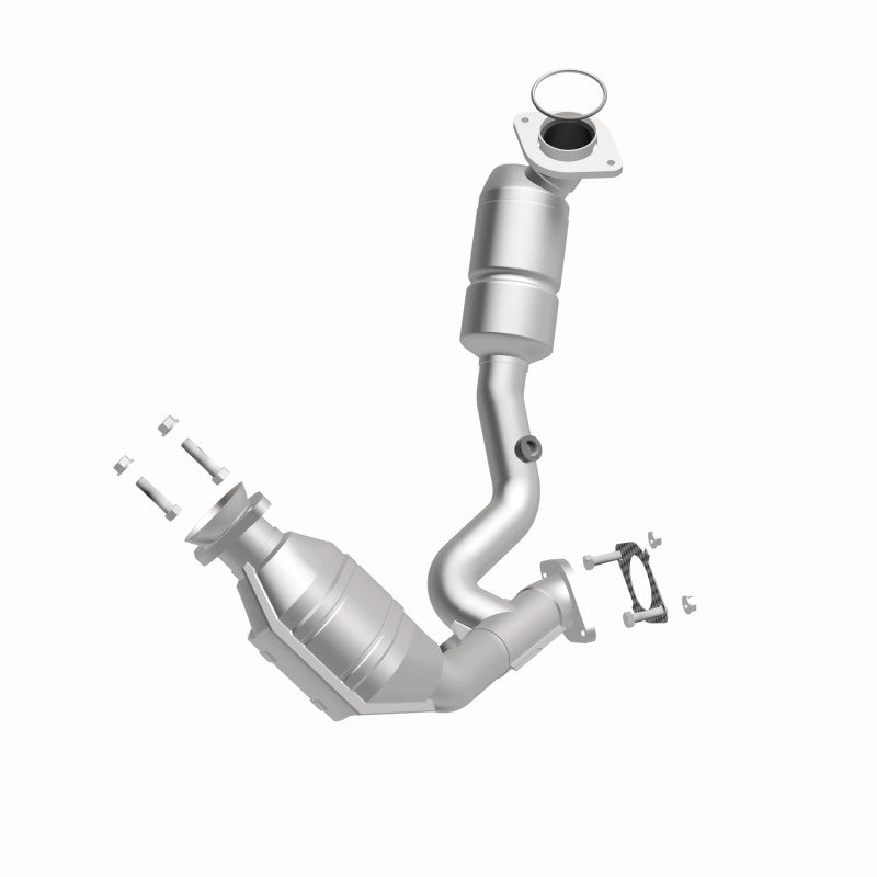 MagnaFlow Direct Fit Catalytic Converter 00-03 Ford Taurus 3.0 Front