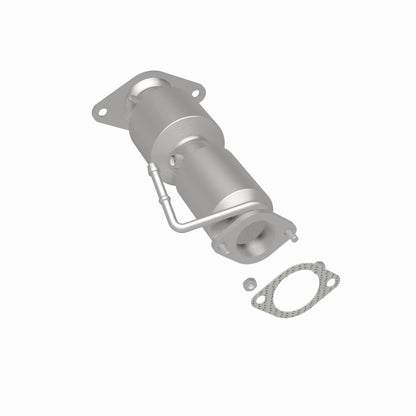 MagnaFlow Direct Fit Catalytic Converter 13-15 Hyundai Veloster 1.6L Underbody