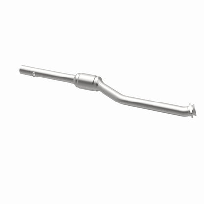 MagnaFlow Direct Fit Catalytic Converter 99-00 BMW 540i 4.4L PS Rear