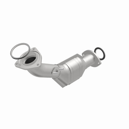 MagnaFlow Direct Fit Catalytic Converter 02-04 Tacoma 3.4L front 50S