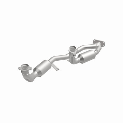 MagnaFlow Direct Fit Catalytic Converter 99-00 Windstar 3.0L V6