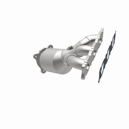 MagnaFlow Direct Fit Catalytic Converter 08-12 Land Rover LR2 3.2L