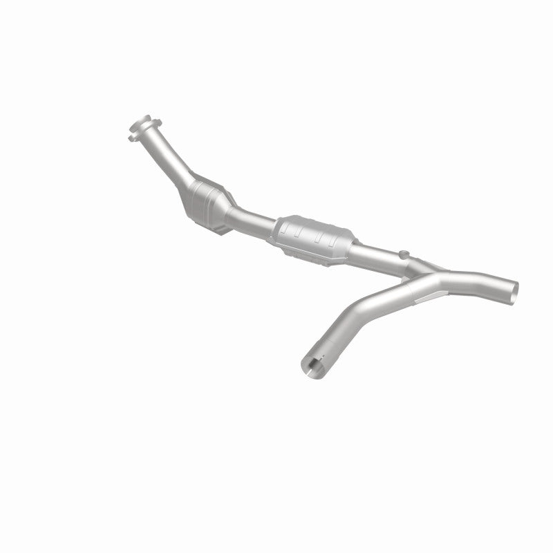 MagnaFlow Direct Fit Catalytic Converter 97-00 Ford Vans 4.2L