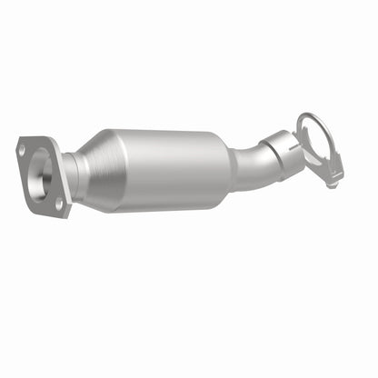 MagnaFlow Direct Fit Catalytic Converter 12-16 Toyota Prius C 1.5L