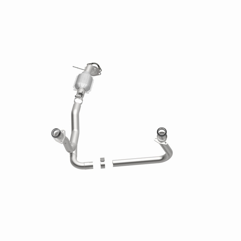 MagnaFlow Direct Fit Catalytic Converter 00-05 Blazer 4WD 4.3L OEM