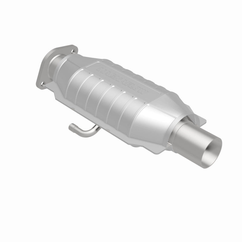 MagnaFlow Direct Fit Catalytic Converter 86-89 Nissan D21