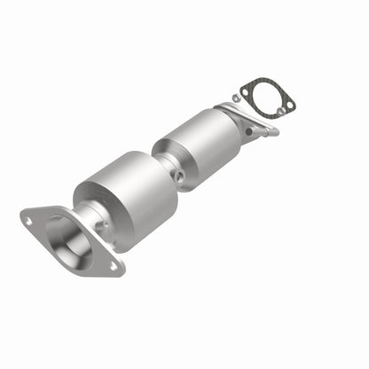 MagnaFlow Direct Fit Catalytic Converter 13-15 Hyundai Veloster 1.6L Underbody