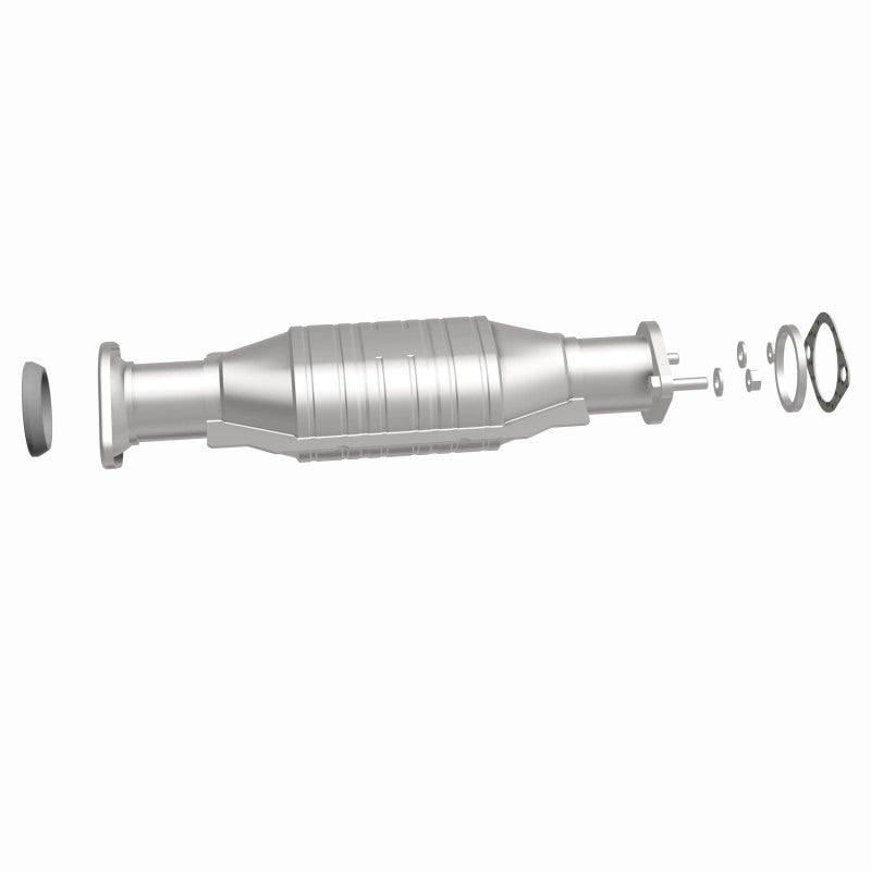 MagnaFlow Direct Fit Catalytic Converter 2003-2006 MONTERO 3.8 L Underbody