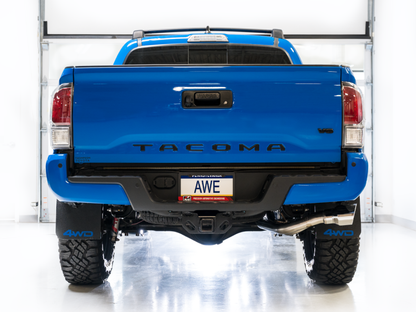 AWE 16-22 Toyota Tacoma 0FG Catback Escape con BashGuard - Puntas plateadas cromadas dobles
