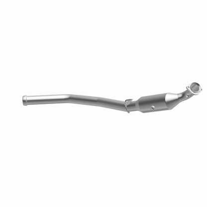 MagnaFlow Direct Fit Catalytic Converter 2007-2012 GL450 4.6 L Underbody