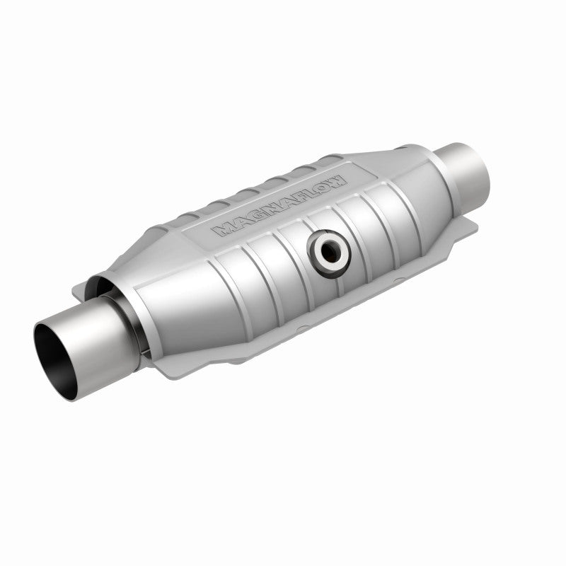 MagnaFlow Universal Catalytic Converter 2.50 Mid O2 Rear