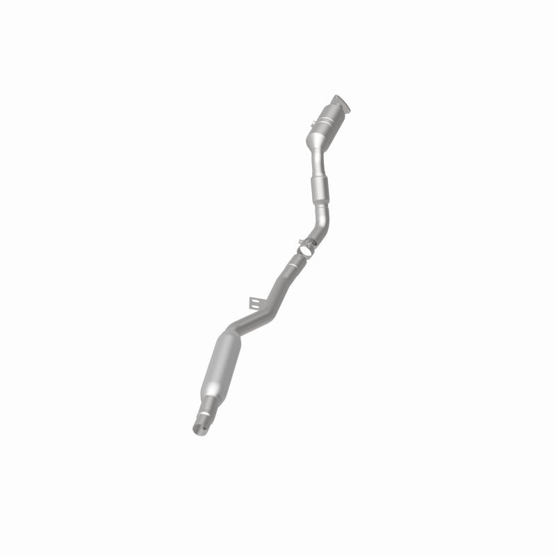 MagnaFlow Direct Fit Catalytic Converter 2005-2007 A6 QUATTRO 3.2L Underbody