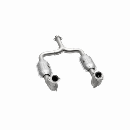 MagnaFlow Direct Fit Catalytic Converter 01-04 Ford Mustang 3.8L CA