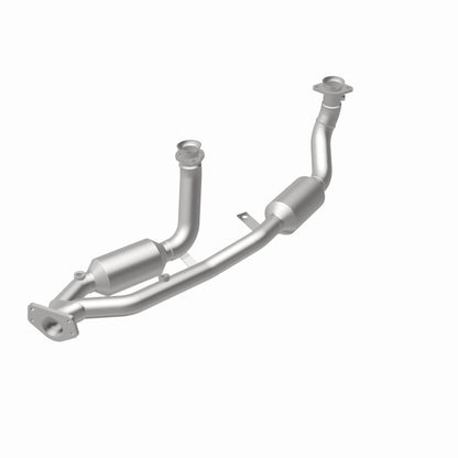MagnaFlow Direct Fit Catalytic Converter 99-00 Windstar 3.0L V6