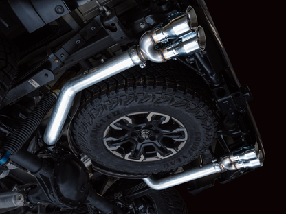 AWE Tuning 22-23 GMC Sierra 1500 AT4X 6.2L 0FG Catback Split Dual (Pára-choque plano) - Pontas cromadas prateadas