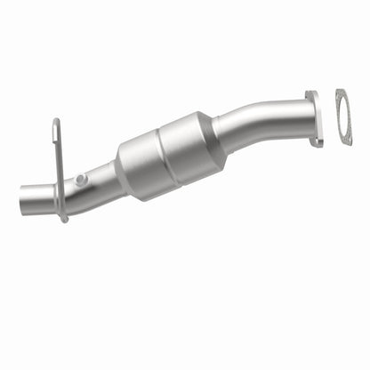 MagnaFlow Direct Fit Catalytic Converter 05 Silverado 2500HD 6.0L