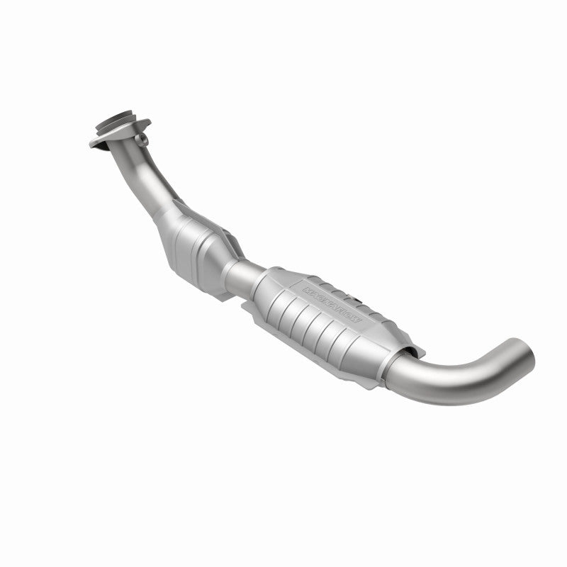 MagnaFlow Direct Fit Catalytic Converter 00-01 Ford F-150 4.6L 2wd