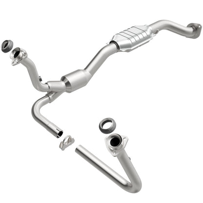 MagnaFlow Direct Fit Catalytic Converter 01-05 Chevy Blazer 4.3L 4WD