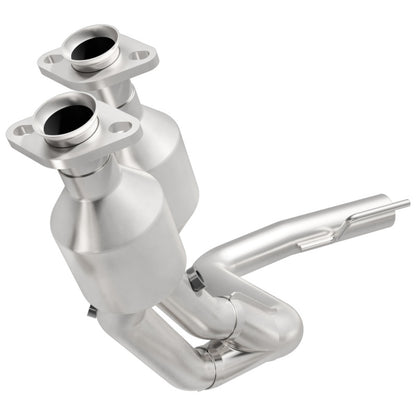 MagnaFlow Direct Fit Catalytic Converter 1999 Jeep Cherokee 4.0L
