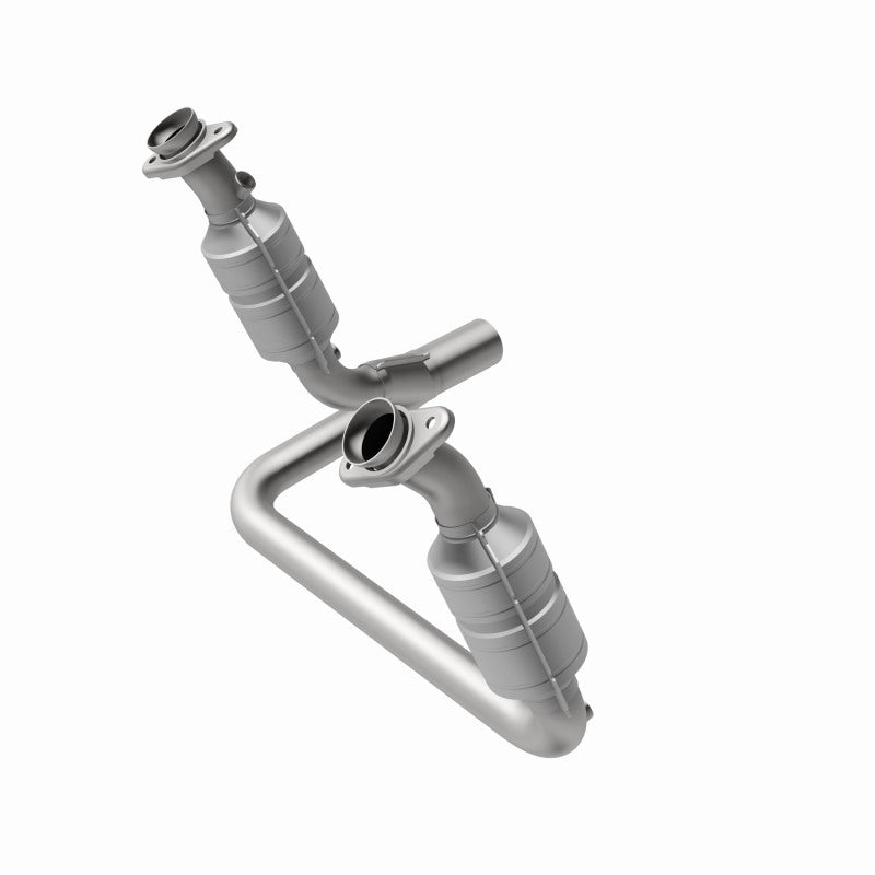 MagnaFlow Direct Fit Catalytic Converter 04 Dodge Durango 3.7L/4.7L