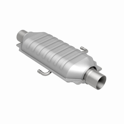 MagnaFlow Universal Catalytic Converter 2Air 19.5X7X4 2.25X2.25