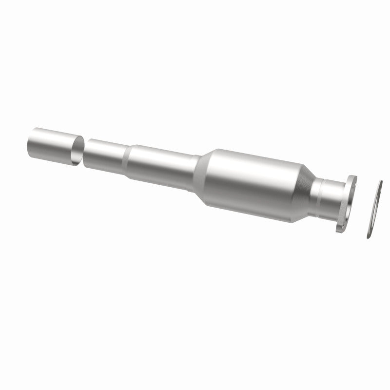 MagnaFlow Direct Fit Catalytic Converter 04-06 Mazda 3 2.0/2.3 Rear