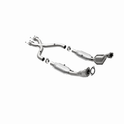 MagnaFlow Direct Fit Catalytic Converter 99-04 Mustang 4.6L 49S