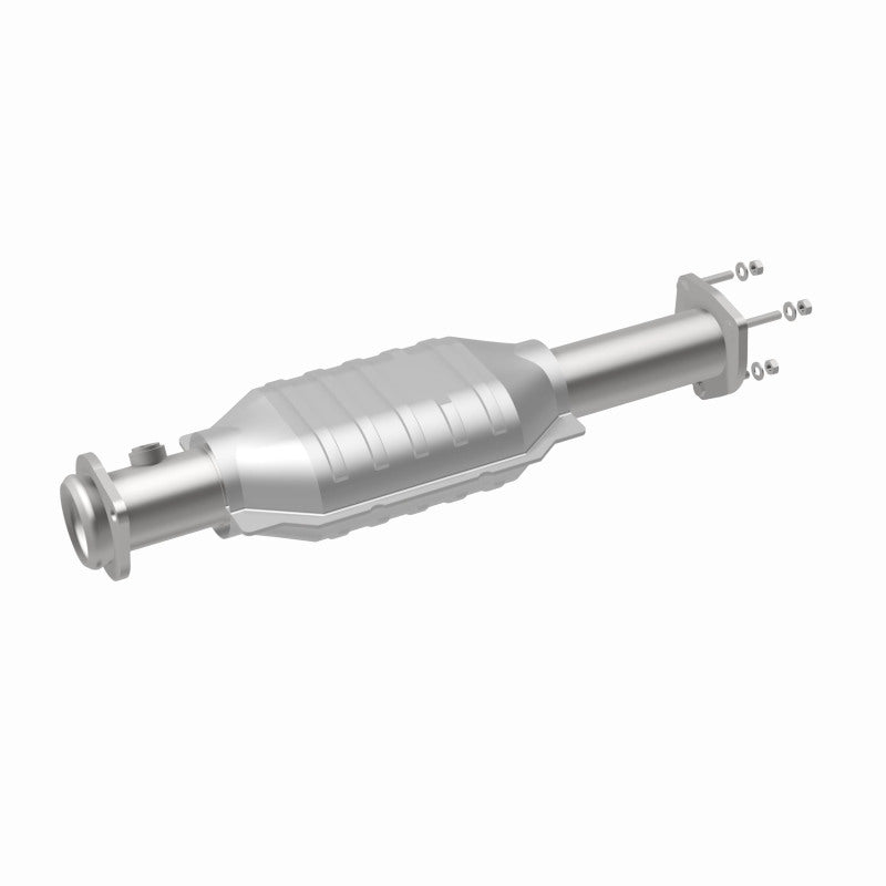 MagnaFlow Direct Fit Catalytic Converter Jeep Wrangler 00-04 OEM