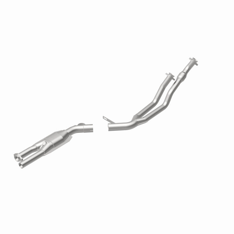MagnaFlow Direct Fit Catalytic Converter 89-93 BMW 535I 3.2l